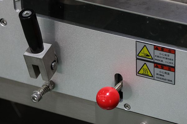 Film change handle