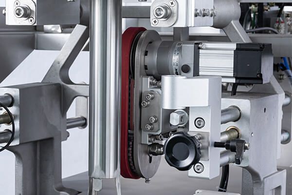 Pull film structure