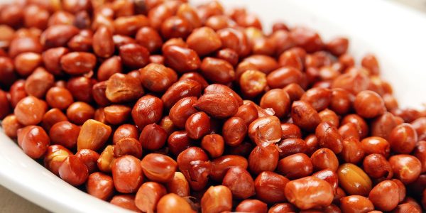 unpackaged peanuts